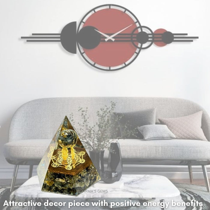 LABRADORITE ANTENA ORGONITE PYRAMID