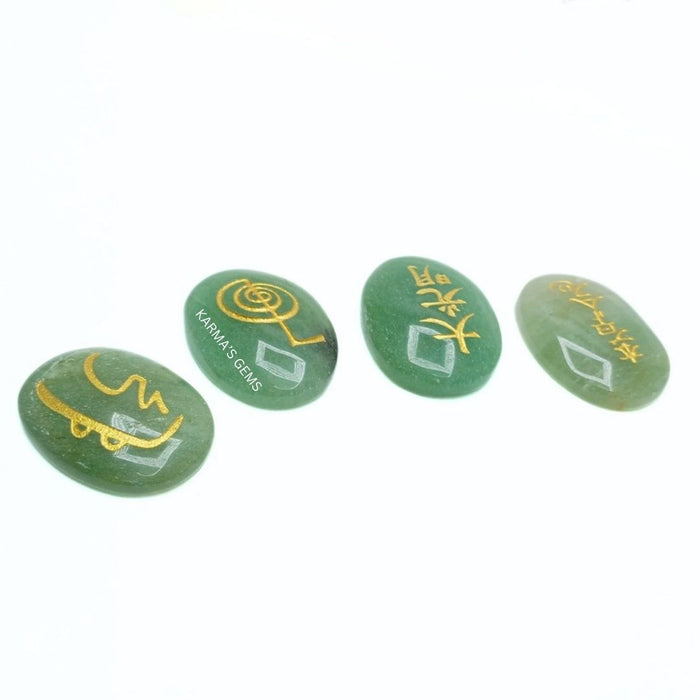 ENGRAVED GREEN AVENTURINE OVAL STONE
