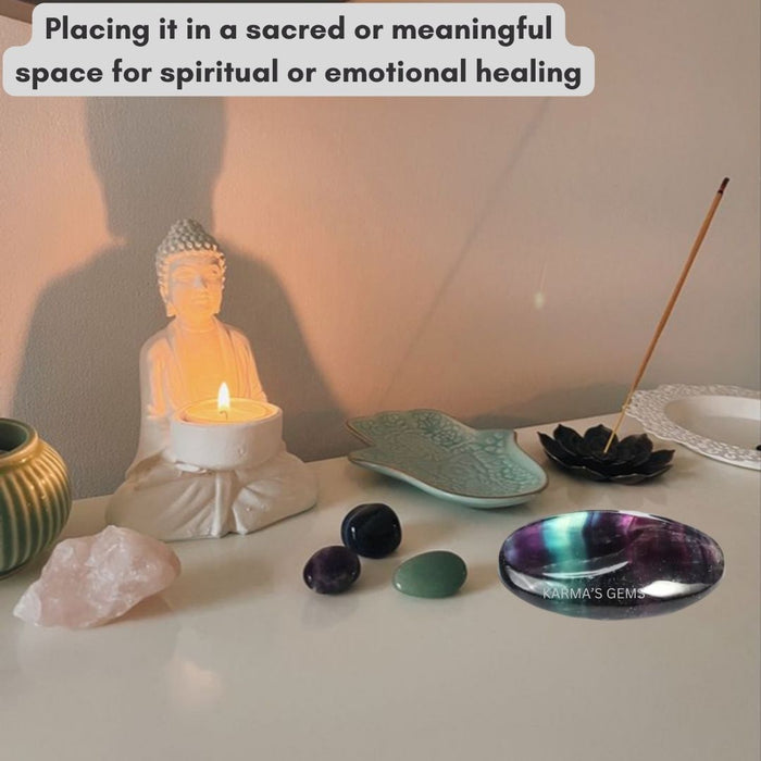 FLUORITE WORRY THUMB STONE