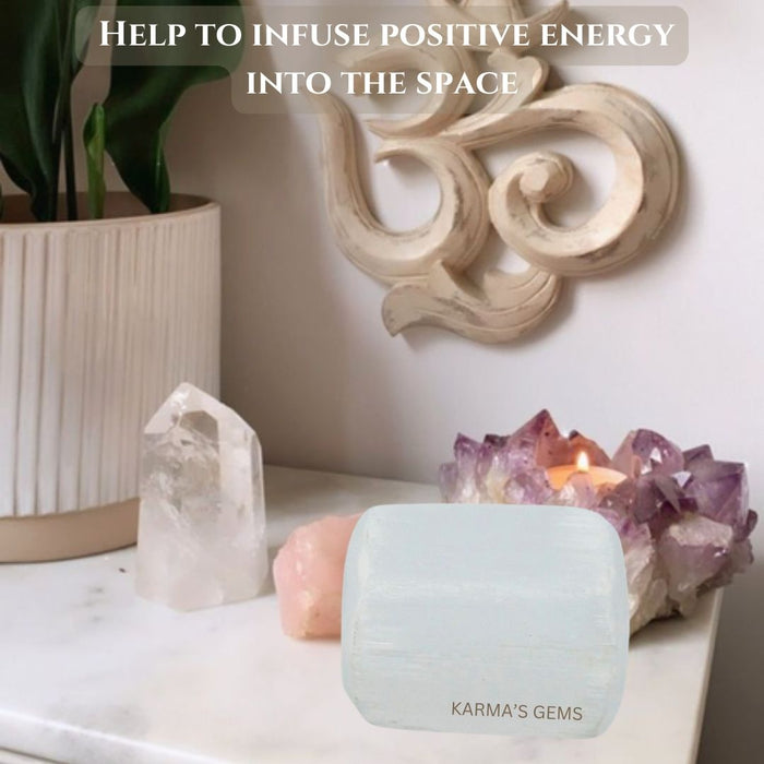 1 PIECE 15 TO 25 MM SELENITE POLISH TUMBLED STONE