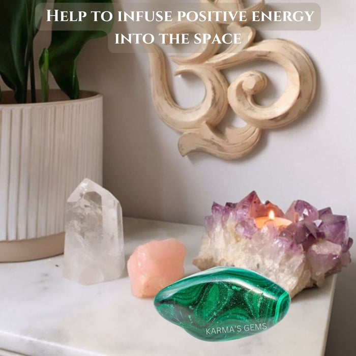 1 PIECE 15 TO 25 MM MALACHITE POLISH TUMBLED STONE