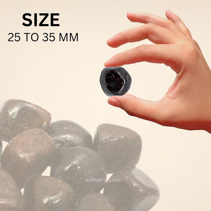1 PIECE 25 TO 35 MM GARNET TUMBLED STONE