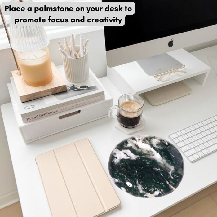 MOSS AGATE  PALMSTONE