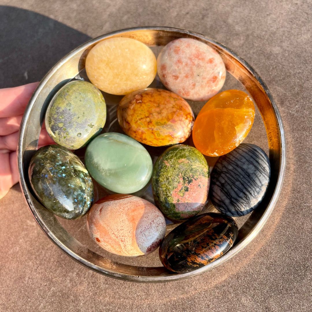 Crystal Palm Stones Karmas Gems